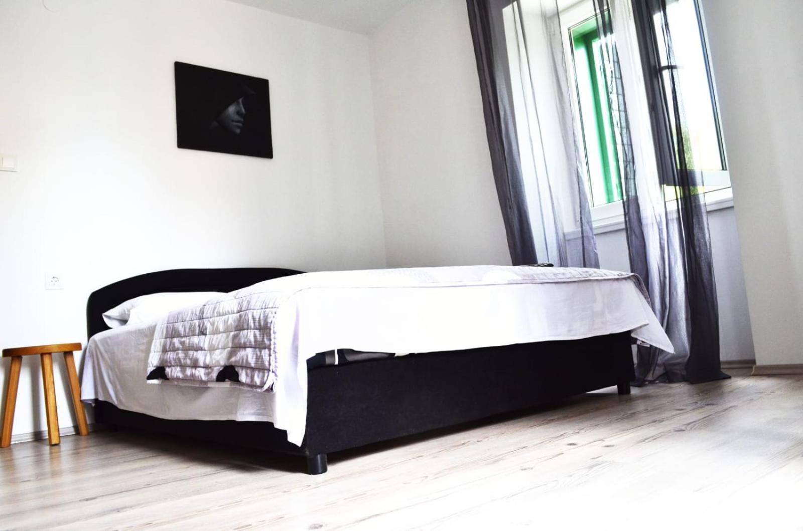 Apartmani Spanja โวดีเซ ภายนอก รูปภาพ