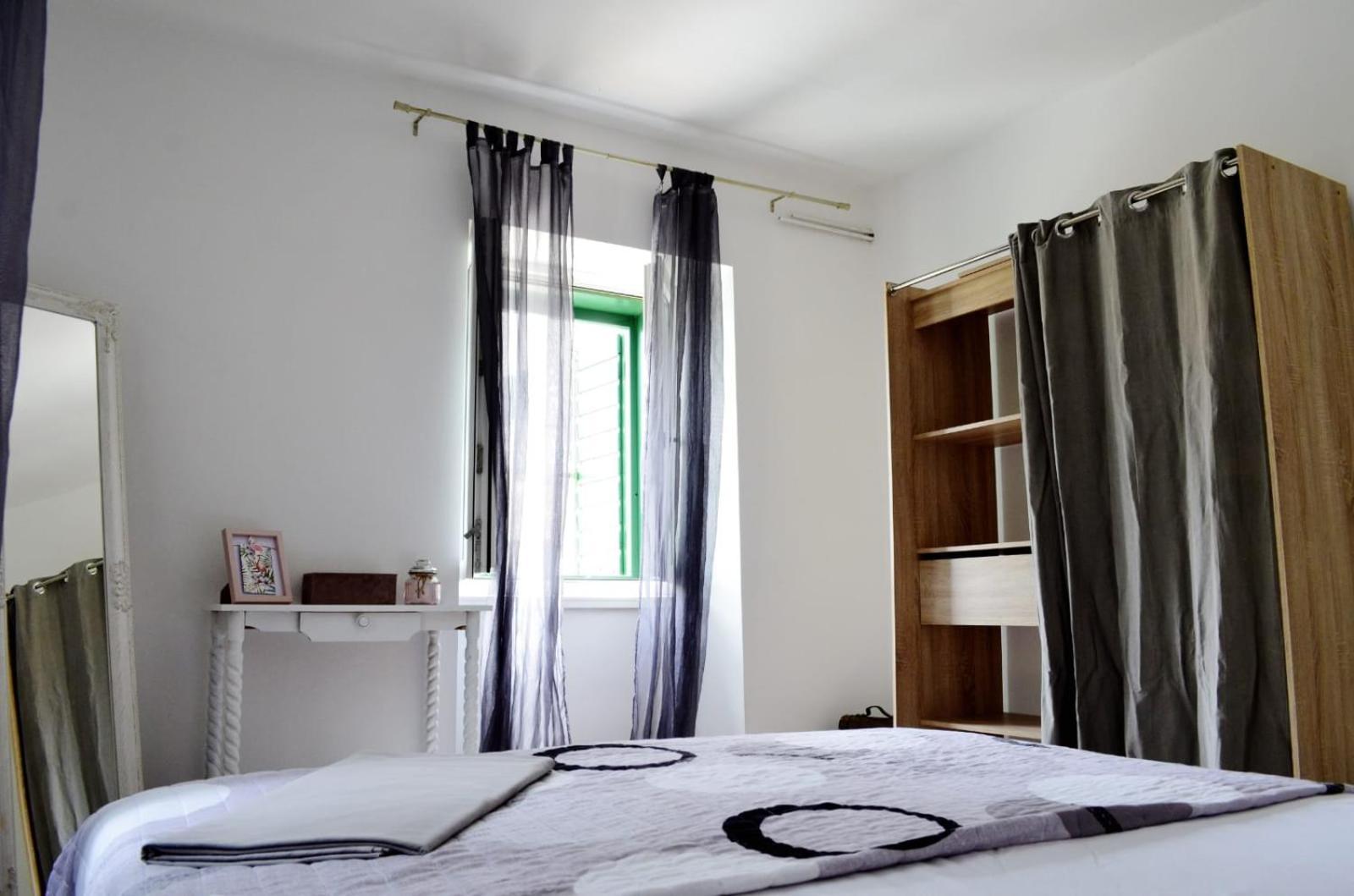 Apartmani Spanja โวดีเซ ภายนอก รูปภาพ